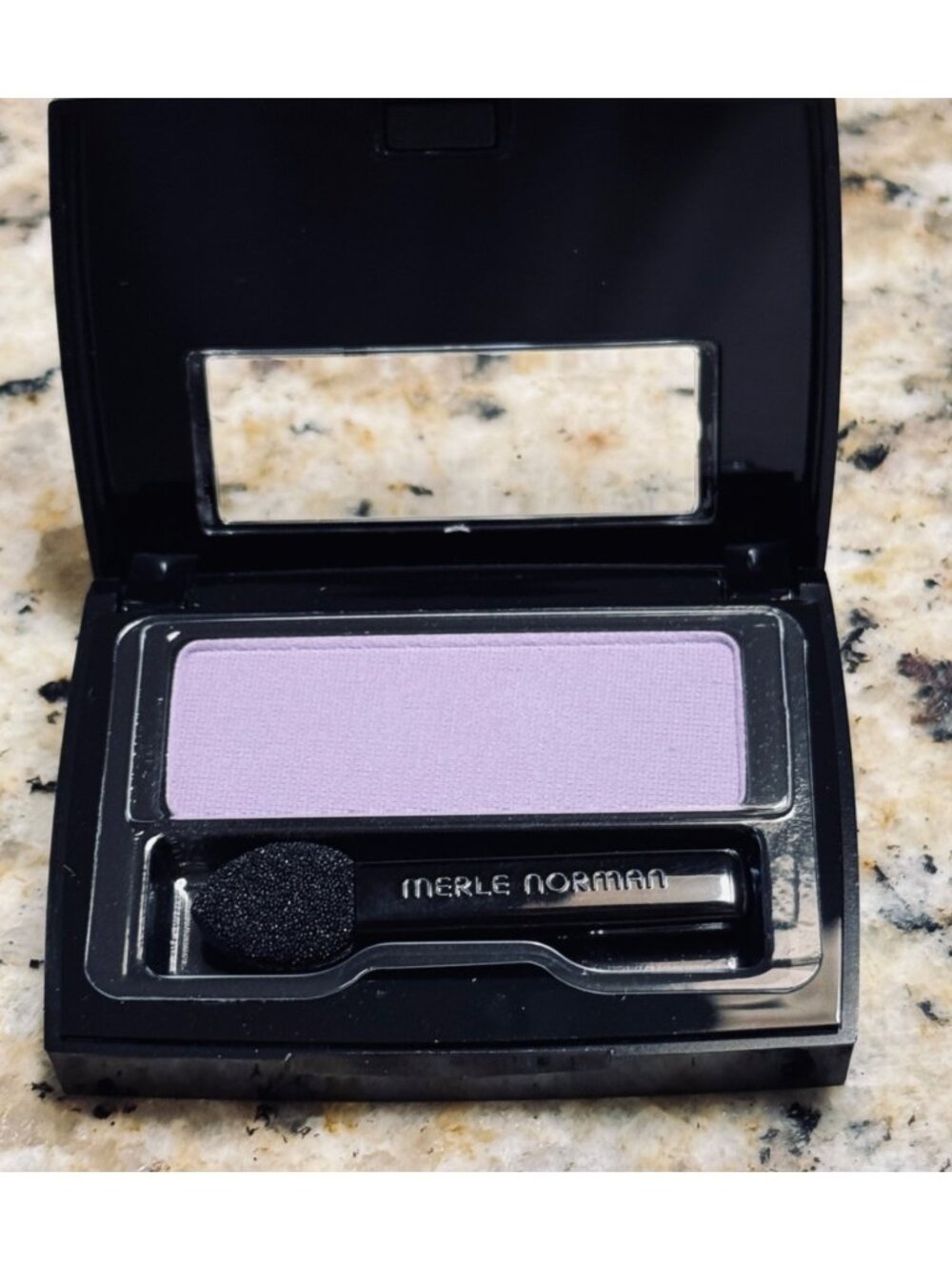 New Merle Norman Eye Shadow PRETTY LILY Semi-Matte 1.6g Compact W/ Applicator